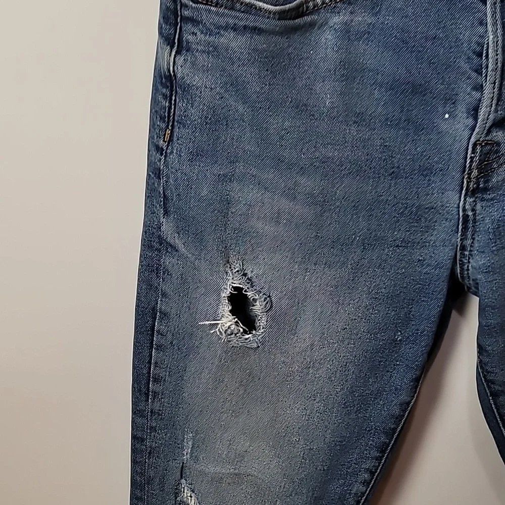 & DENIM Jeans ~ Distressed Skinny Coupe Moulante Jeans with Button-fly - Picture 9 of 13